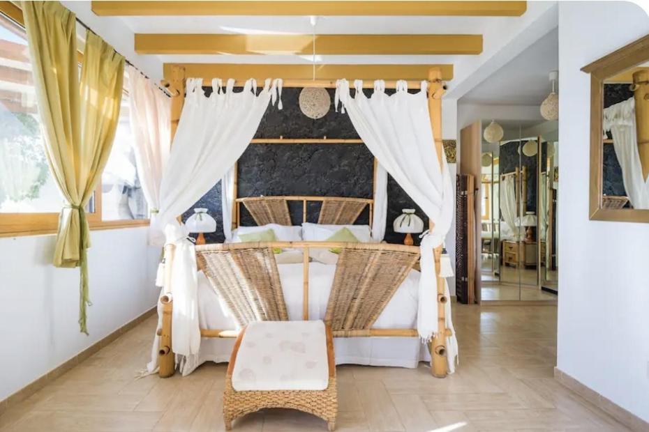 Villa La Isla By Rentaholidayslanzarote Playa Blanca  Buitenkant foto