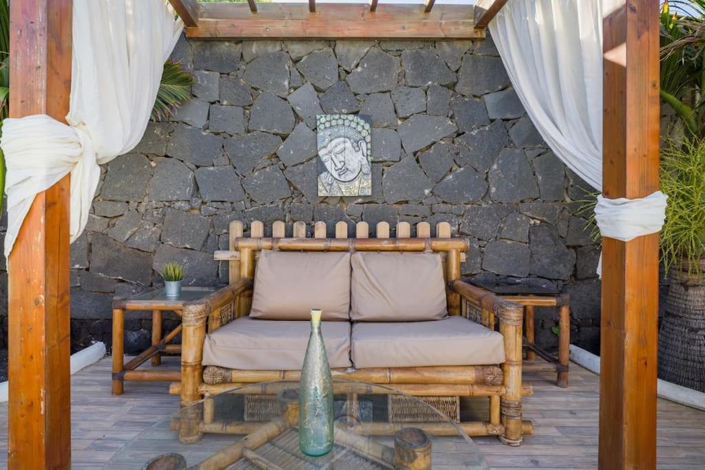 Villa La Isla By Rentaholidayslanzarote Playa Blanca  Buitenkant foto